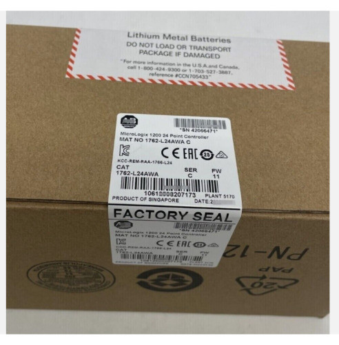 New Factory Sealed Ab 1762-L24Awa / C Micrologix 1200 24 Point Controller