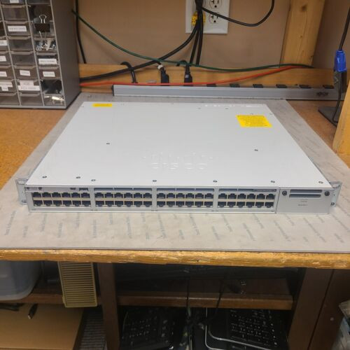 Cisco Catalyst 9300 48-Port Poe+ Switch