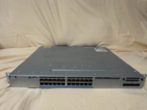 Cisco Ws-C3850-24Xu-S 24 Port 10Gbps Upoe Lan Base Switch C3850-Nm-2-10G 1100W