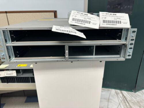 N77-C7702 Cisco Nexus 7700 2 Slot Chassis W/ 2 X N77-Ac-3Kw