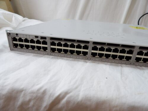 Cisco Catalyst C9300-48T-E Switch Network Advantage