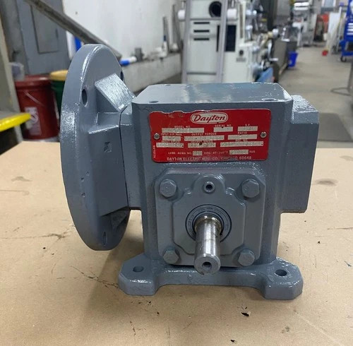 DAYTON ELECTRIC 4Z005C SPEED REDUCER RATIO 15:1