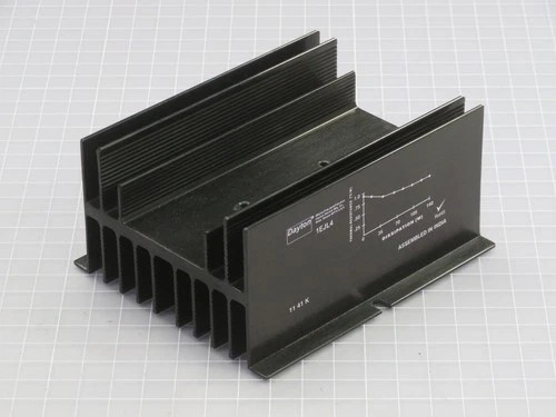 LOT OF 10 DAYTON 1EJL4 HEATSINK T260637