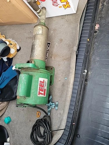 TEEL DAYTON Industrial  Series Pump.  Works As It Should.