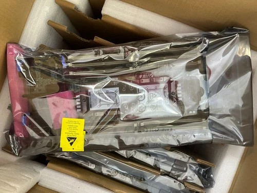 S26361-D3384-A100 FUJITSU Systemboard D3384 (Rev. 100) RX2540 M4