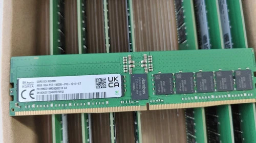 SK Hynix 48GB DDR5 5600 1Rx4 PC5-5600B-RC0 EC4 HMCGY4MGBQB231N Server RAM