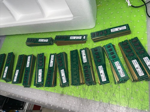150 x  4GB Crucial DDR3-1600 NON-ECC desktop PC memory Ram