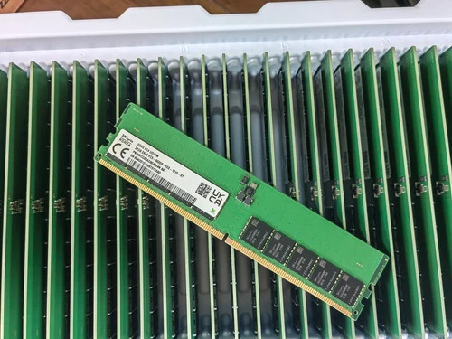 SK Hynix 32GB DDR5 5600 ECC EC4 UDIMM RAM 2Rx8 PC5-5600B-EE0 HMCG88AGBEA084N