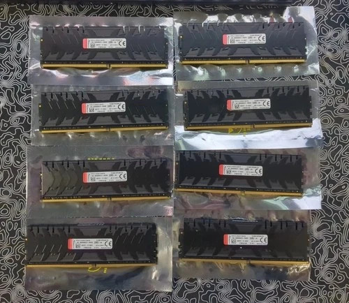 Kingston 32GB 2 x 16GB PC4-24000 DDR4-3000 Desktop Memory HX430C15PB3/128