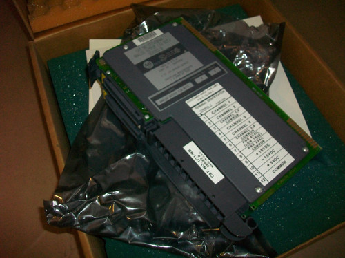 New ALLEN BRADLEY 1771-OF04 Series B NEW IN BOX 1771OF04 - Product Image