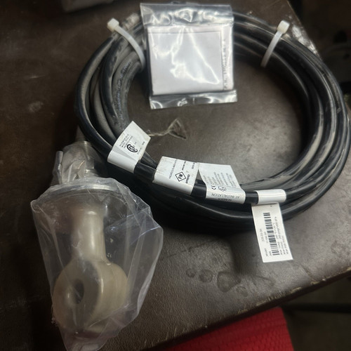 New EMERSON FISHER ROSEMOUNT CONDUCTIVITY SENSOR 225-03-56  2250356 NEW, OPEN BOX - Product Image
