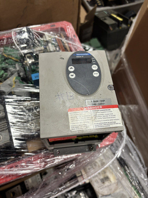 Used ATV31HU15M2 Telemecanique Schneider 2HP AC Drive Inverter VFD USED - Product Image