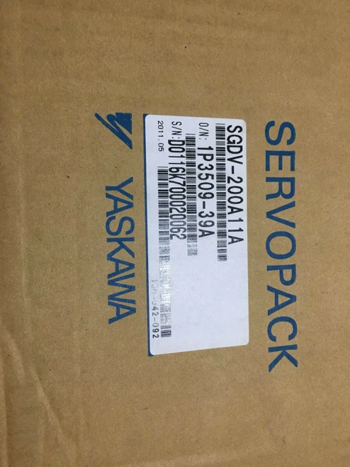 New NEW YASKAWA SGDV-200A11A AC SERVO DRIVER SGDV200A11A SHIP - Product Image