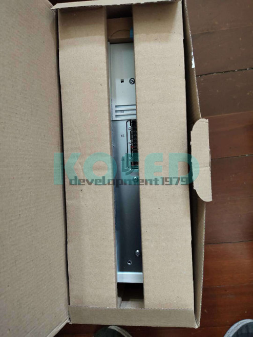 New 1PC New Lenze Servo driver EVS9325-EP  - Product Image