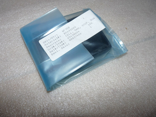 New Perkin Elmer B0631026 UVVIS Spectroscopy Quartz Rectangular Cells 5mm New - Product Image