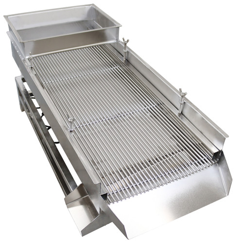 New Long Strip Screen Mesh Electric Linear Vibrating Screen with 6mm Screen