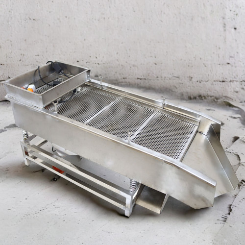 New 110V Double Layer Linear Vibrating Screen 8mm&6mm Screen Vibrating