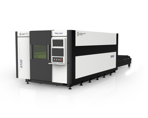 New 3000W Fiber Laser Cutter 5x10 Enclosed CNC Machine w/Table FREE