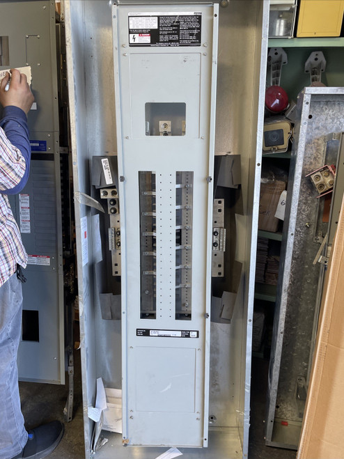 Siemens Mee42ml400ats 400a 3ph 480y/277v Panelboard 68'' Intriar and Box Mbd68