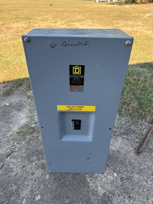 Used SQUARE D KA225S 225 AMP CIRCUIT BREAKER ENCLOSURE W200 AMP BREAKER - Product Image