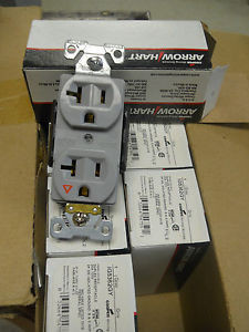 10 New Cooper  Ig5362Gy 20 A 125 V Duplex Rec Isolated Ground  Ig5362-Gry