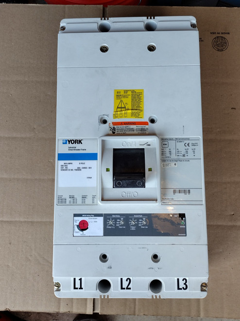 Used YORK CIRCUIT BREAKER 224-34965-001 600 Amps 600 VAC 3 Phase - Product Image