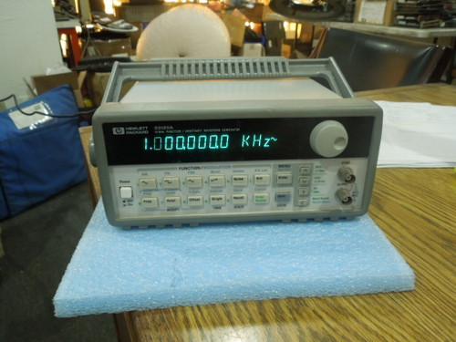 Used Hewlett Packard Model 33120A. 15 MHz Function  Arbitrary Waveform Generator - Product Image