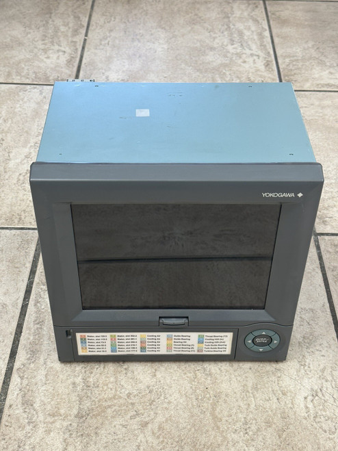 Used Yokogawa DX230-2-2 Daqstation Monitor S4 A3M1 - Product Image