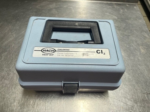 Used Hach Pocket Colorimeter II Chlorine Test Instrument with test pillows - Product Image