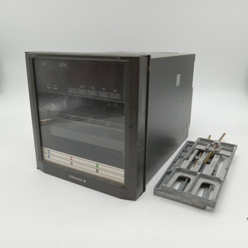 Used Yokogawa SR1006-A-0D2 Chart Recorder SR1006-A-0/D2 - Product Image
