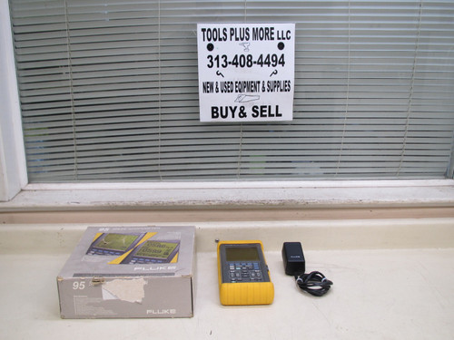 Used Fluke 95 50MHz Scopemeter w Original Box  Charger Used Free Shipping - Product Image