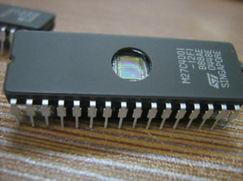 Original 100Pcs M27C4001-12F1 DIP EPROM 32-PIN New