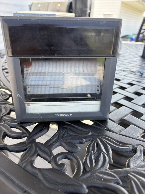 Used Yokogawa µR10000 436101-2 Chart Recorder 100-240v WorkingRecently Calibrated - Product Image