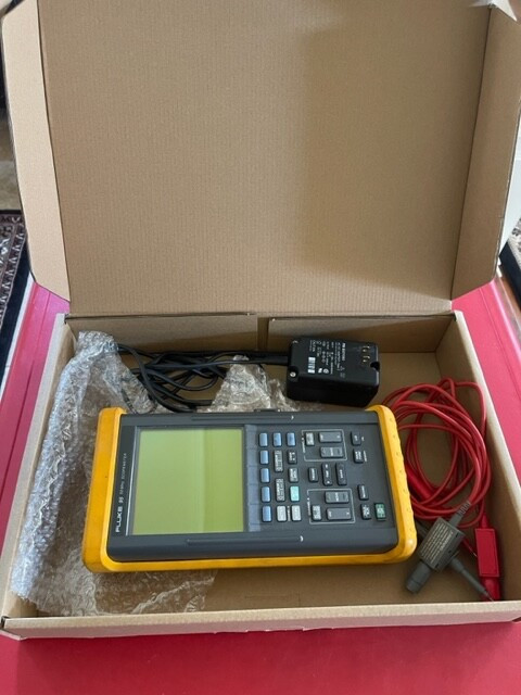 Used Fluke 95 50 MHz Scopemeter - Product Image