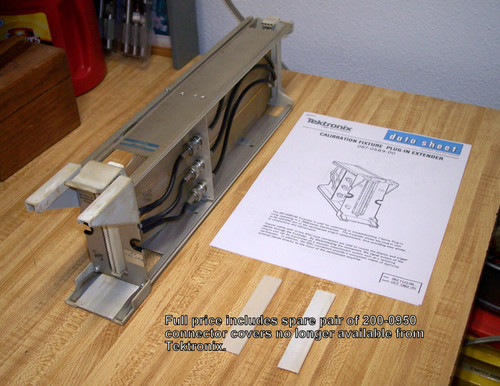 Refurbished TEKTRONIX 067-0589-00 7000 Series Plug-In Extender Guaranteed SN B021922 - Product Image