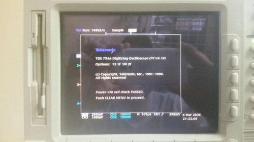 Used Tektronix TDS754A - 4 channel 500MHz 2GSas oscilloscope 13 1F 1M 2F - Product Image