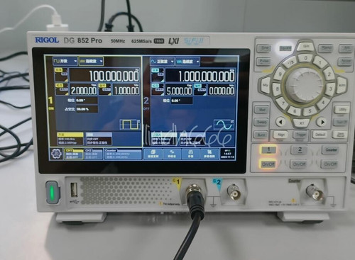 New 7 Touch Screen RIGOL DG852 Pro 50MHz Dual Channel Arbitrary Waveform Generator  - Product Image