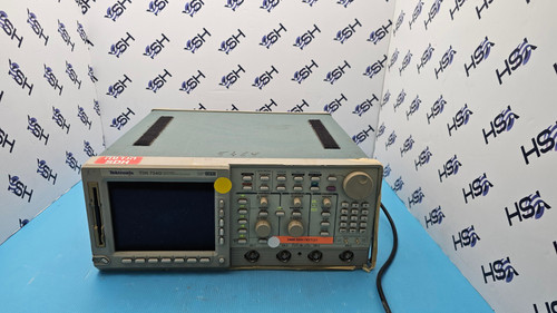 Used Tektronix TDS754D Digital Phosphor Oscilloscope DPO 500MHz 4CH - Product Image