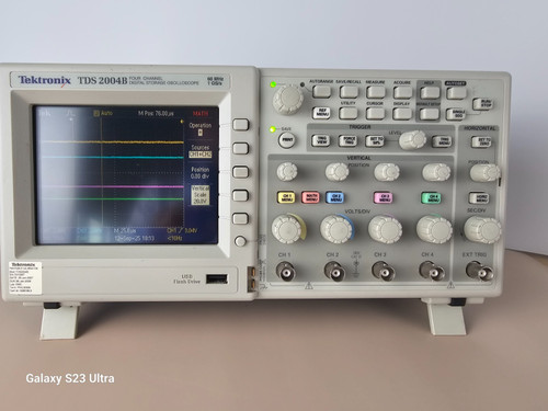 Used Tektronix TDS2004B 60 MHz Digital Scope 4 Original Probes - Product Image