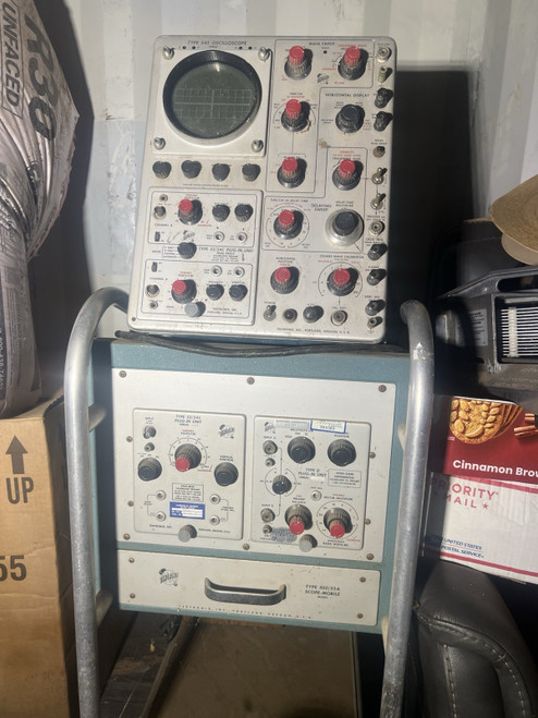 Used Tektronix 545A Oscilloscope 1A4 Four Channel Amplifier 50053A Scope-Mobile Cart - Product Image