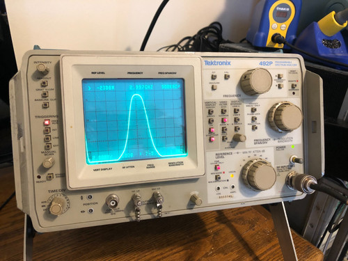 Used Working Tektronix 492P, Spectrum Analyzer 50 kHz - 21 GHz - Product Image