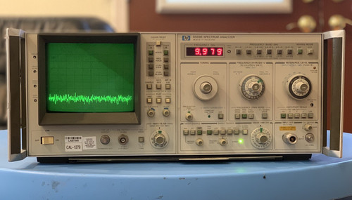 Used HP 8569B SPECTRUM ANALYZER .01-22 GHz AS IS - Product Image