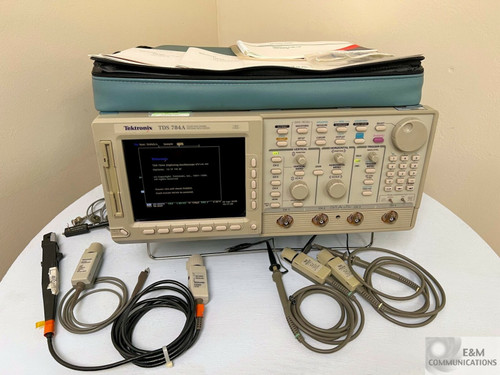 Used TDS 784A TEKTRONIX 4-CH DIGITAL PHOSPHOR OSCILLOSCOPE 1GHz 4GSs SER B010290 TDS784A - Product Image