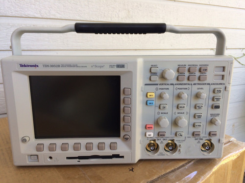 Refurbished Cald Tektronix TDS 3052B Digital Phosphor Oscilloscope 500MHz 2CH, extras avail TDS3052B - Product Image