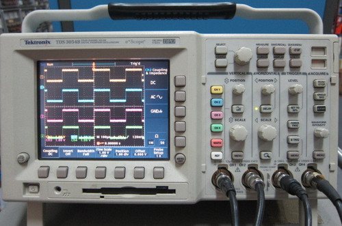 Used Tektronix TDS3054B 4-Channel Color Digital Phosphor Oscilloscope, 500MHz, 5GSs - Product Image