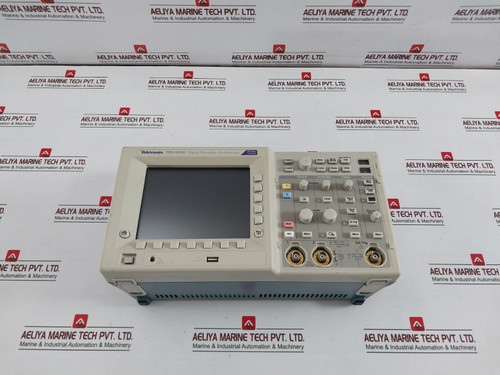 Used TEKTRONIX TDS 3032C Digital Phosphor Oscilloscope 300 MHZ 75W - Product Image