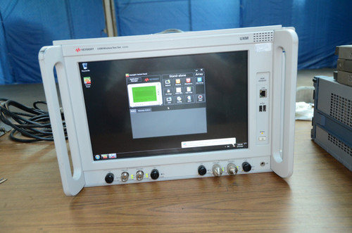 Used Agilent Keysight E7515A 4G UXM Wireless Communications Test Set - Product Image