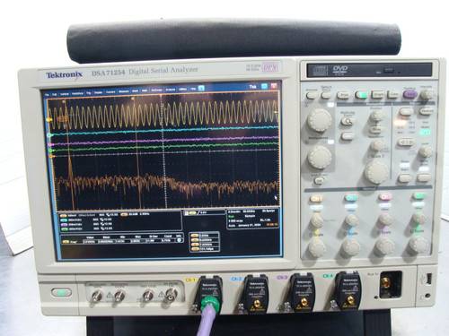 Used Tektronix DSA71254 Digital Serial Analyzer Oscilloscope 4ch 12.5Ghz 50GSS DDR - Product Image