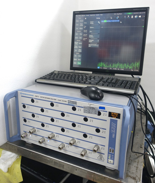 Used ROHDE  SCHWARZ RS ZNBT 8 VECTOR NETWORK ANALYZER VNA 9 kHz-8.5 GHz - 8 PORTS ZNBT8/ ZNBT 8 - Product Image