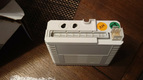 New New ABB 3BSE036456R1 AI825 S800 IO Alog Input Module CRAPPY BOX - Product Image